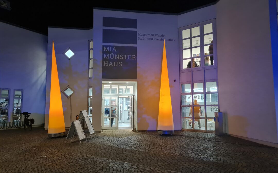 Abends im Museum: Kunstentdeckungen für Kinder und Jugendliche